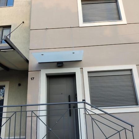 Simple, Calm And Luxurious Apartment Kalamata Luaran gambar