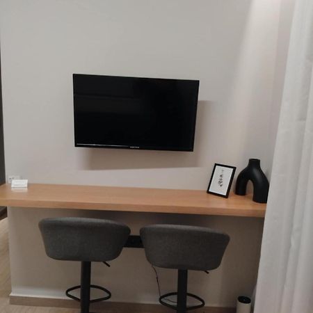 Simple, Calm And Luxurious Apartment Kalamata Luaran gambar