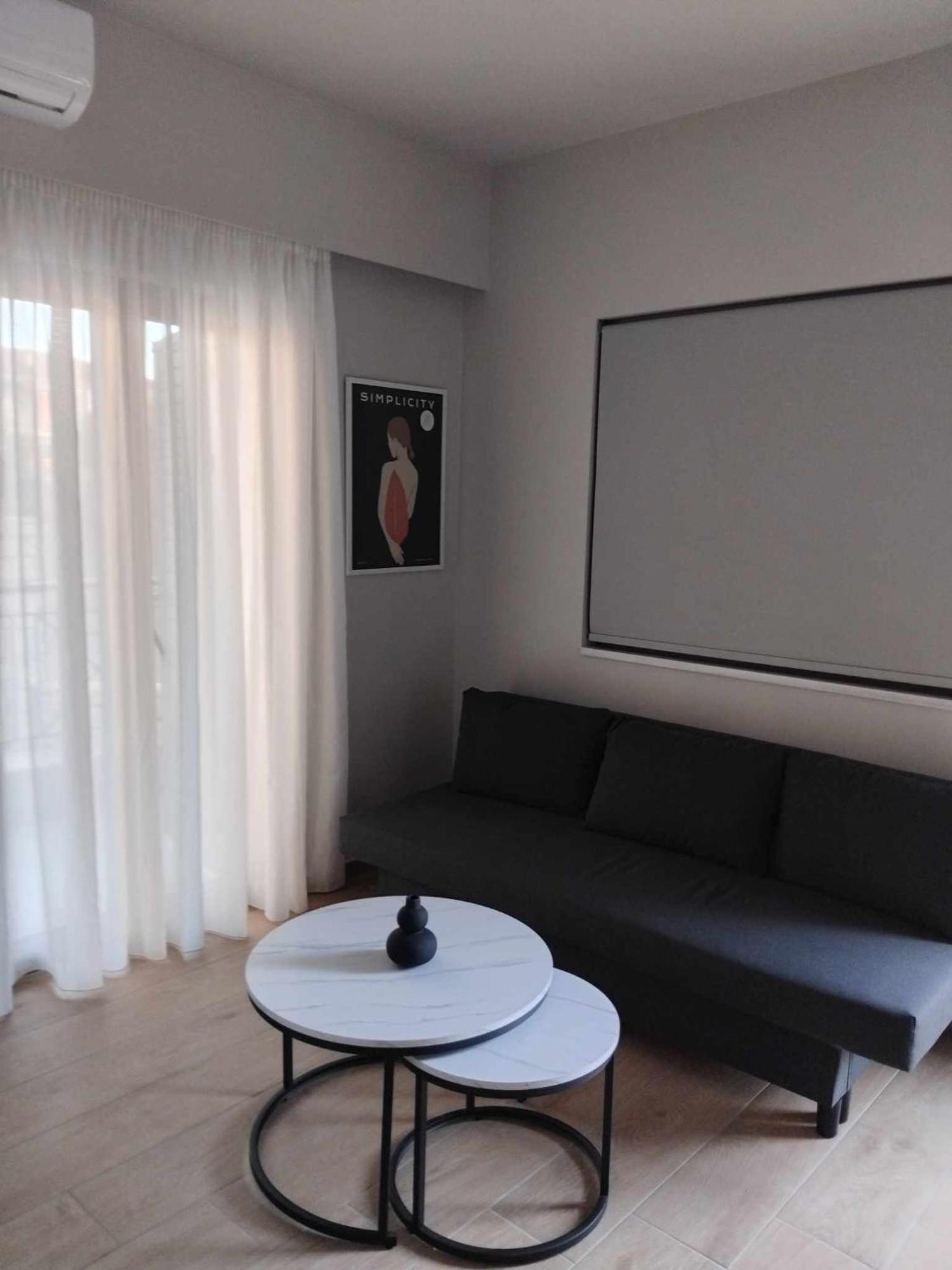 Simple, Calm And Luxurious Apartment Kalamata Luaran gambar