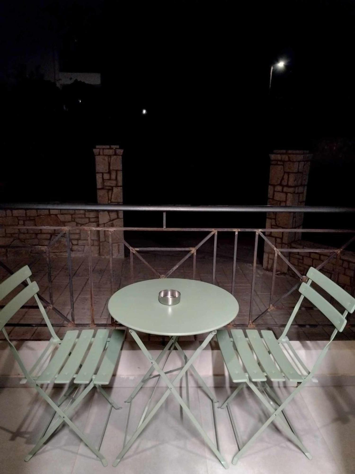 Simple, Calm And Luxurious Apartment Kalamata Luaran gambar