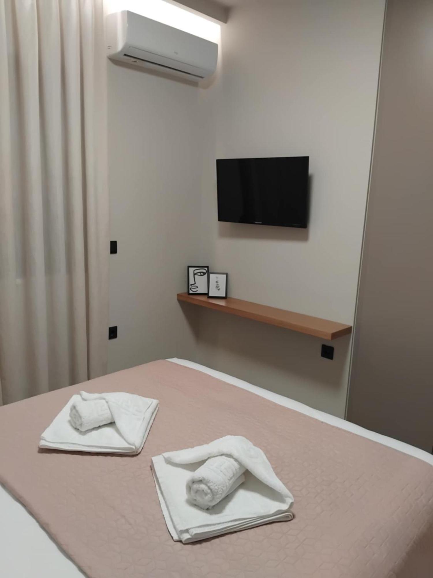 Simple, Calm And Luxurious Apartment Kalamata Luaran gambar